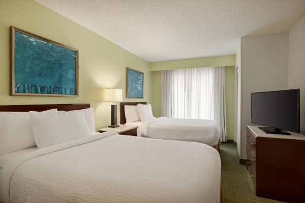 SpringHill Suites by Marriott Boca Raton image 9
